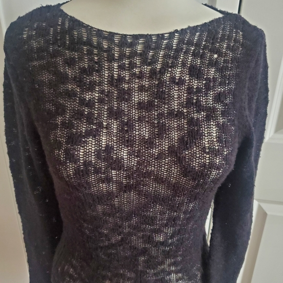 Zara black knit sweater light weight - Picture 2 of 5